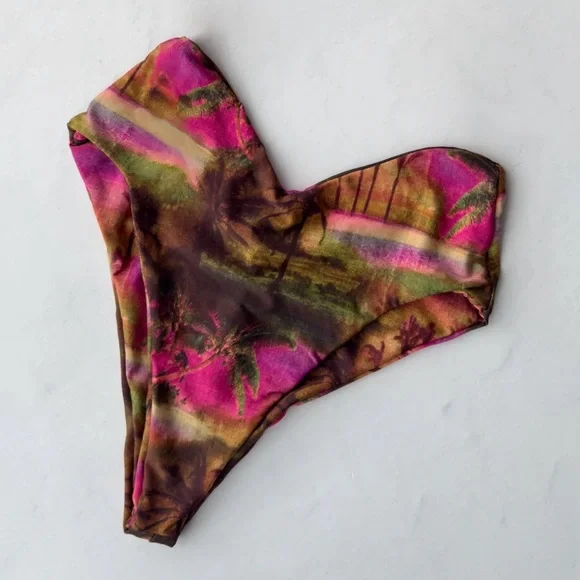 Skatie bikini set - Picture 5 of 13